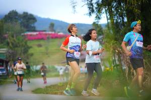 BIB: 826
                            <button type="button" onclick="openModal(19212457)" class="btn btn-primary btn-sm float-right btn-popup" data-toggle="modal" data-target=".modal-high-quality">
                        <i class="fas fa-shopping-cart"></i> Add to Cart
                    </button>
                                            <button type="button" onclick="isThisMe(19212457, true)" class="btn btn-success btn-sm float-right btn-popup btn-isme hidden" data-toggle="tooltip" data-placement="bottom" title="นี่คือรูปของคุณใช่ไหม คลิกที่นี่เพื่อเอาเข้าอัลบั้ม">
                        <i class="fas fa-plus"></i> Add to album
                    </button>
                    <button type="button" onclick="isThisMe(19212457, false)" class="btn btn-warning btn-sm float-right btn-popup btn-isnotme hidden">
                        <i class="fas fa-ban"></i> Remove from album
                    </button>